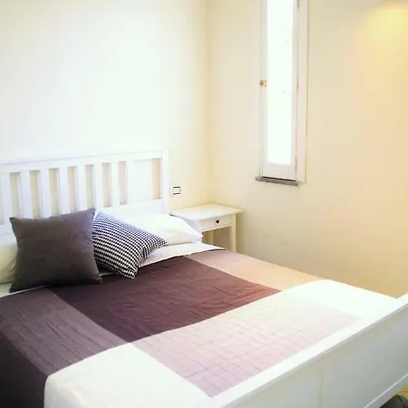 Degli Artisti Villa *